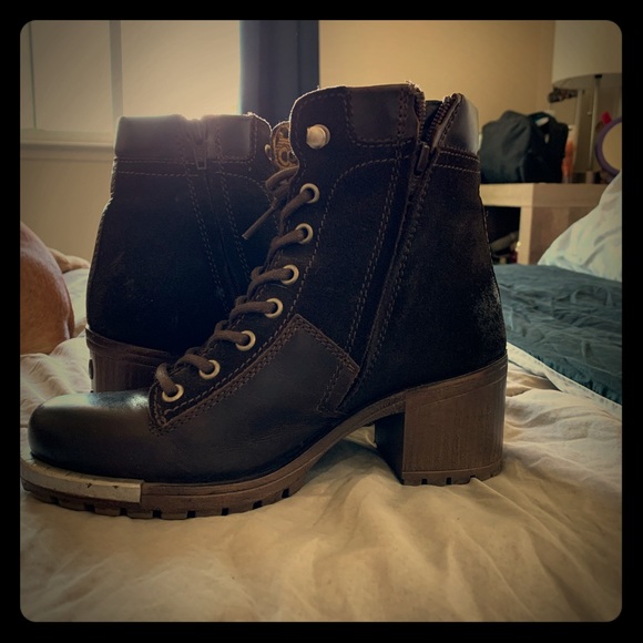 fly london leal boot